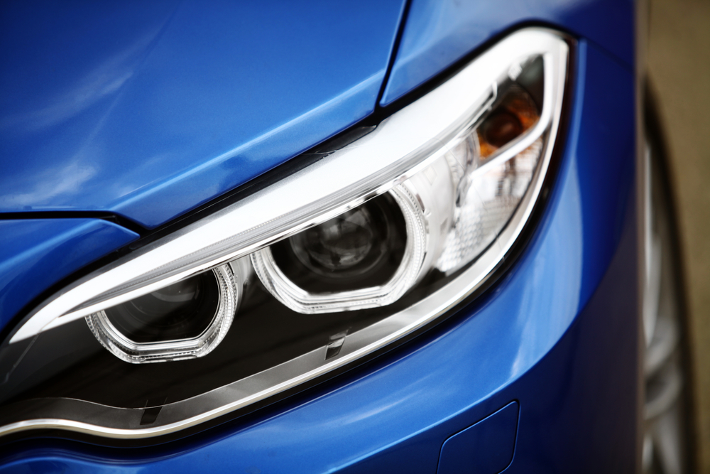 Front left LED headlight of glue vehicle Front left LED headlight of glue vehicle