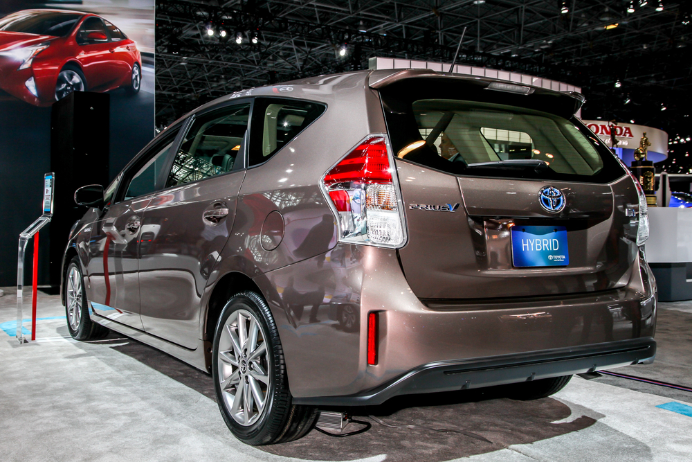 2016 Toyota Prius V Toasted Walnut Pearl 2016 Toyota Prius V Toasted Walnut Pearl